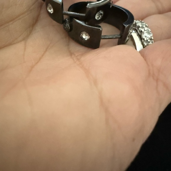 METAL EAGLE HOOPS with stones - Picture 3 of 6